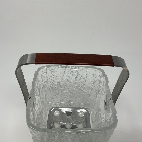 Hoya Crystal Textured Ice Glacier Ice Bucket with Insert - Picture 2 of 10